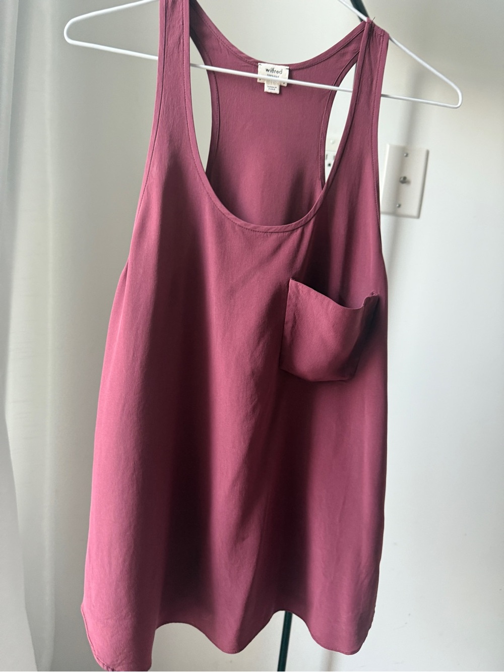 100% Silk Aritzia Tank Top - Size XS